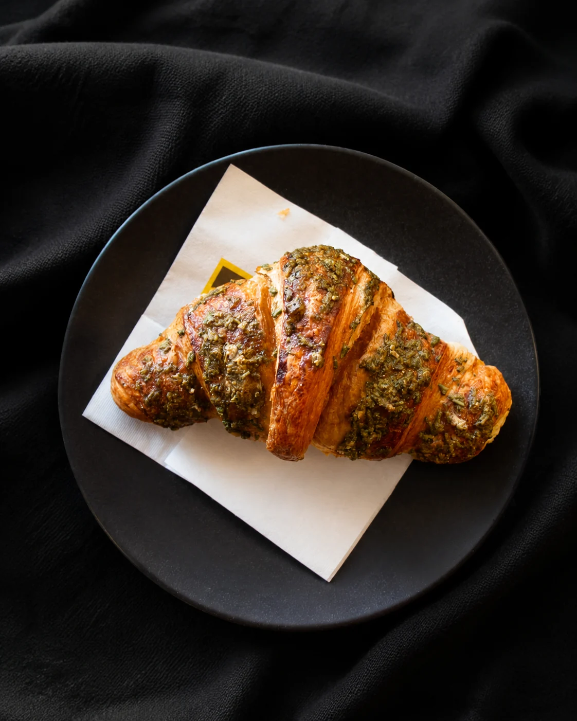 Croissant mit Pistazie — Bistro Café Rose Sterzing