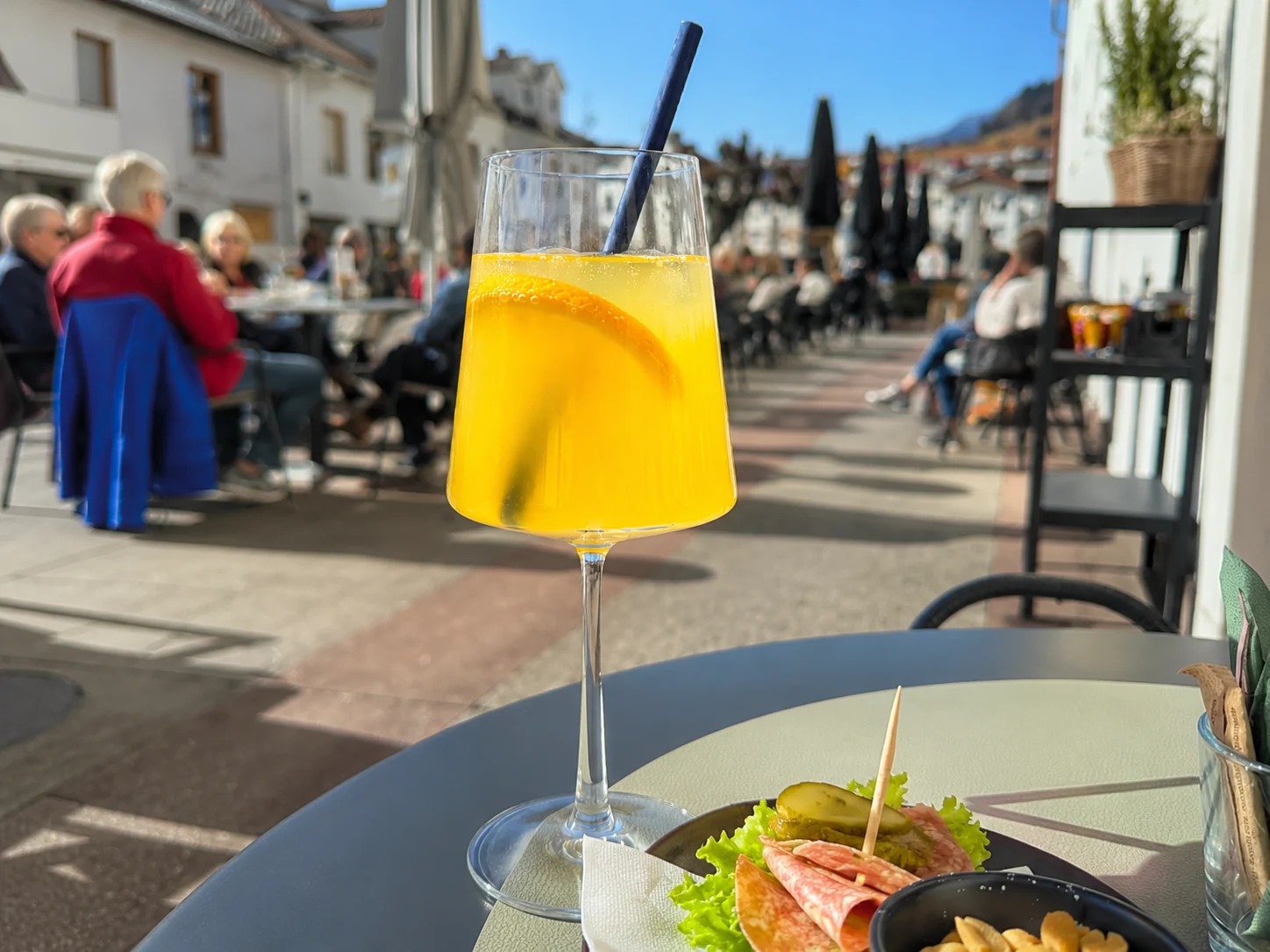 Maracuja Spritz — Café Rose Sterzing